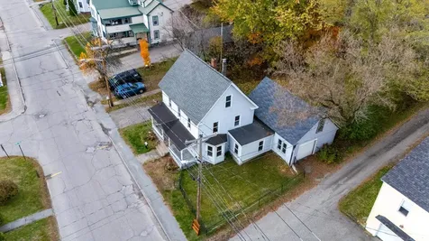 93 Pleasant Street Littleton NH 03561