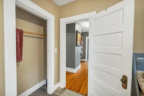 29 Strafford Street Laconia NH 03246