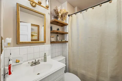 29 Strafford Street Laconia NH 03246