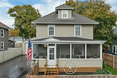 29 Strafford Street Laconia NH 03246