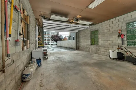 29 Strafford Street Laconia NH 03246