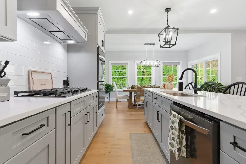 10 Sap House Road Weare NH 03281