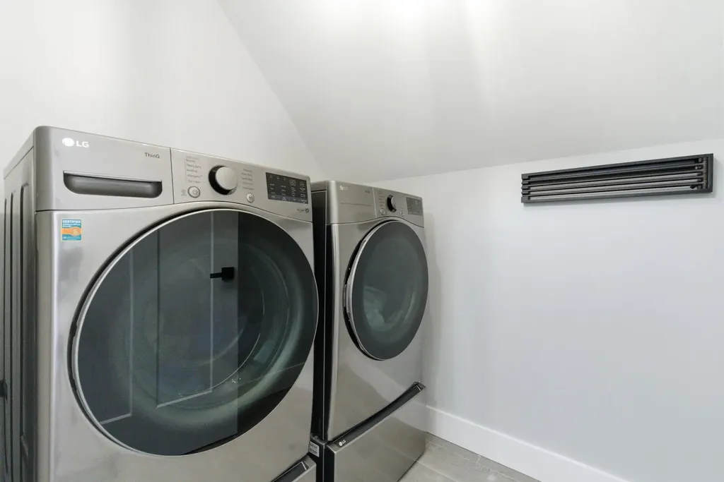 10 Sap House Road Weare NH 03281