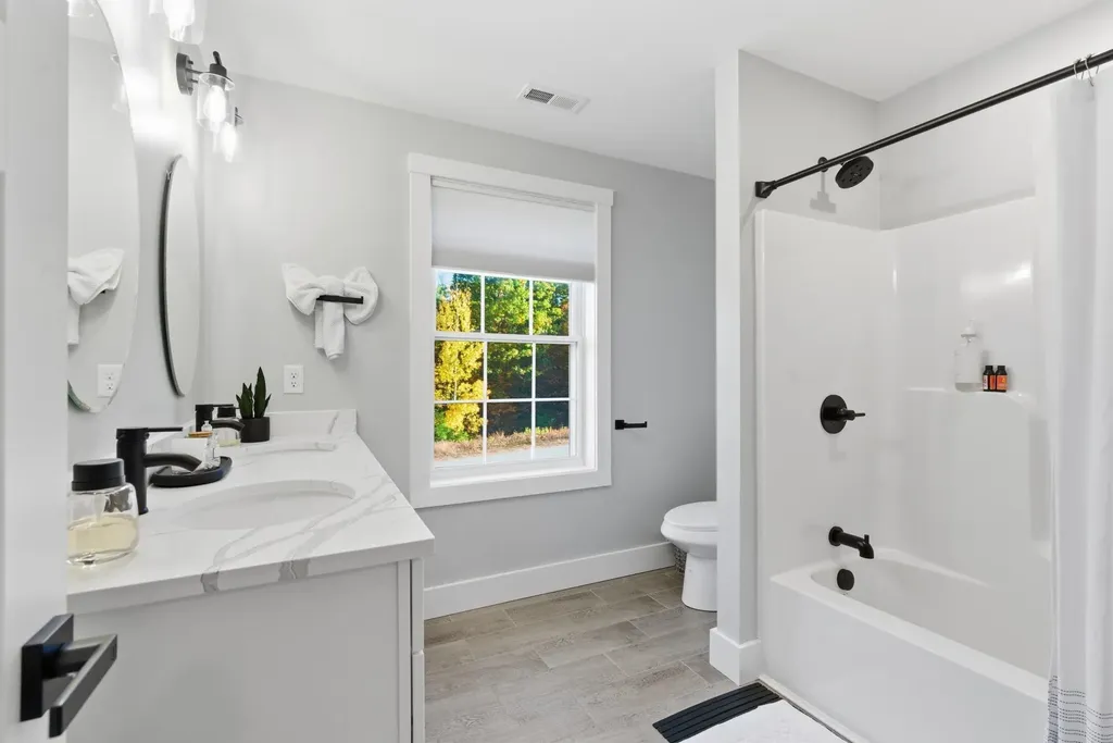 10 Sap House Road Weare NH 03281