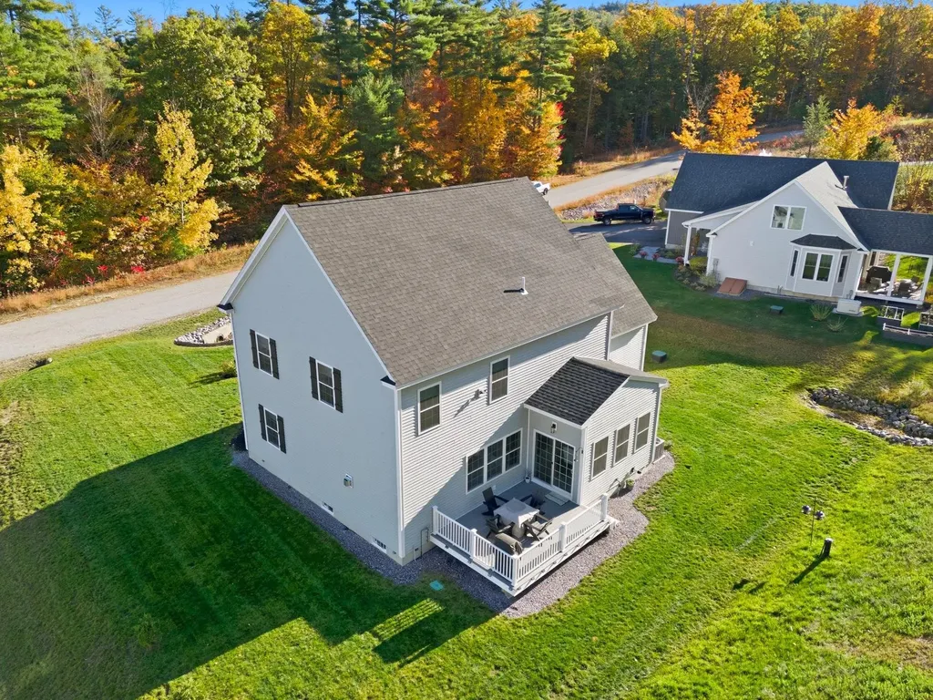 10 Sap House Road Weare NH 03281