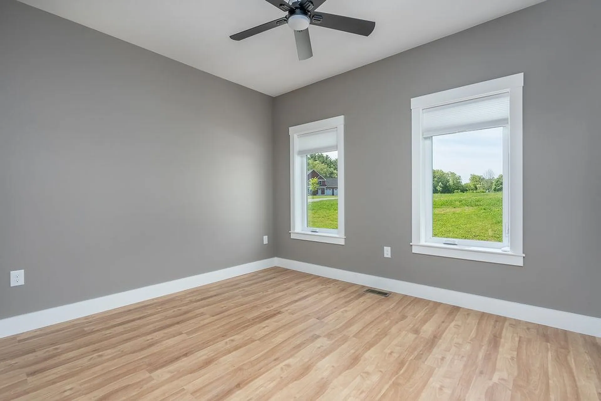 5 Midmark Lane Concord NH 03301