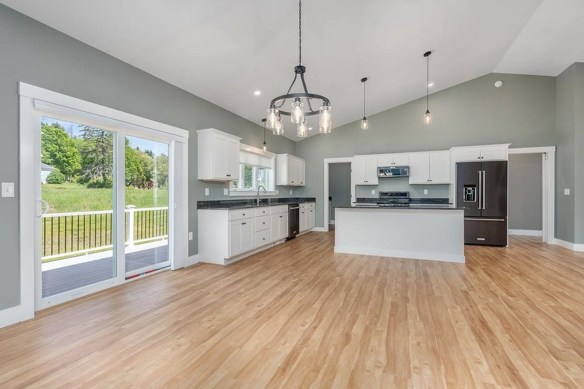 5 Midmark Lane Concord NH 03301