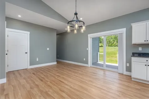 5 Midmark Lane Concord NH 03301