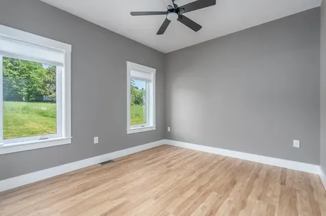 5 Midmark Lane Concord NH 03301