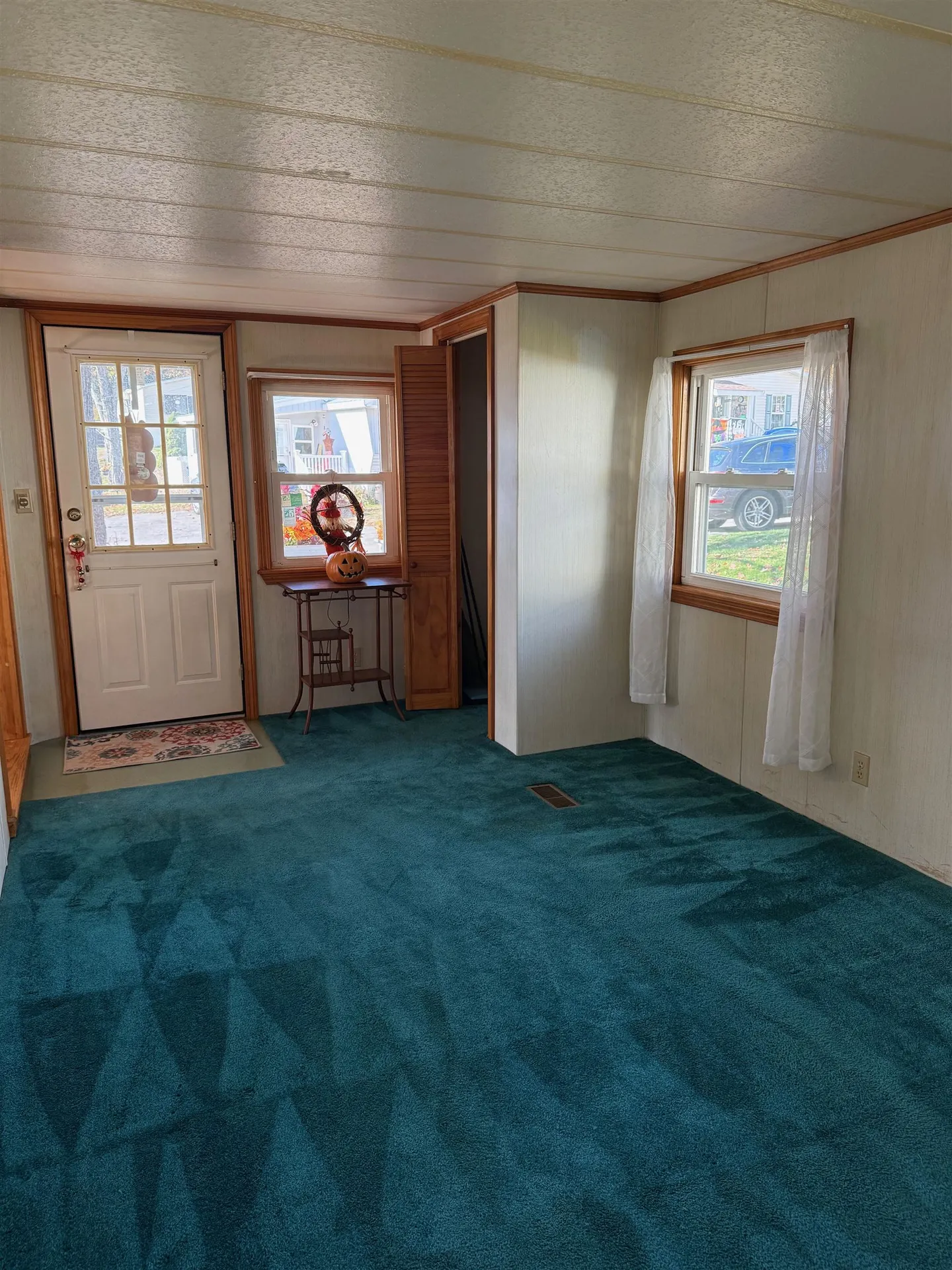 14 Meredith Drive Hampstead NH 03841