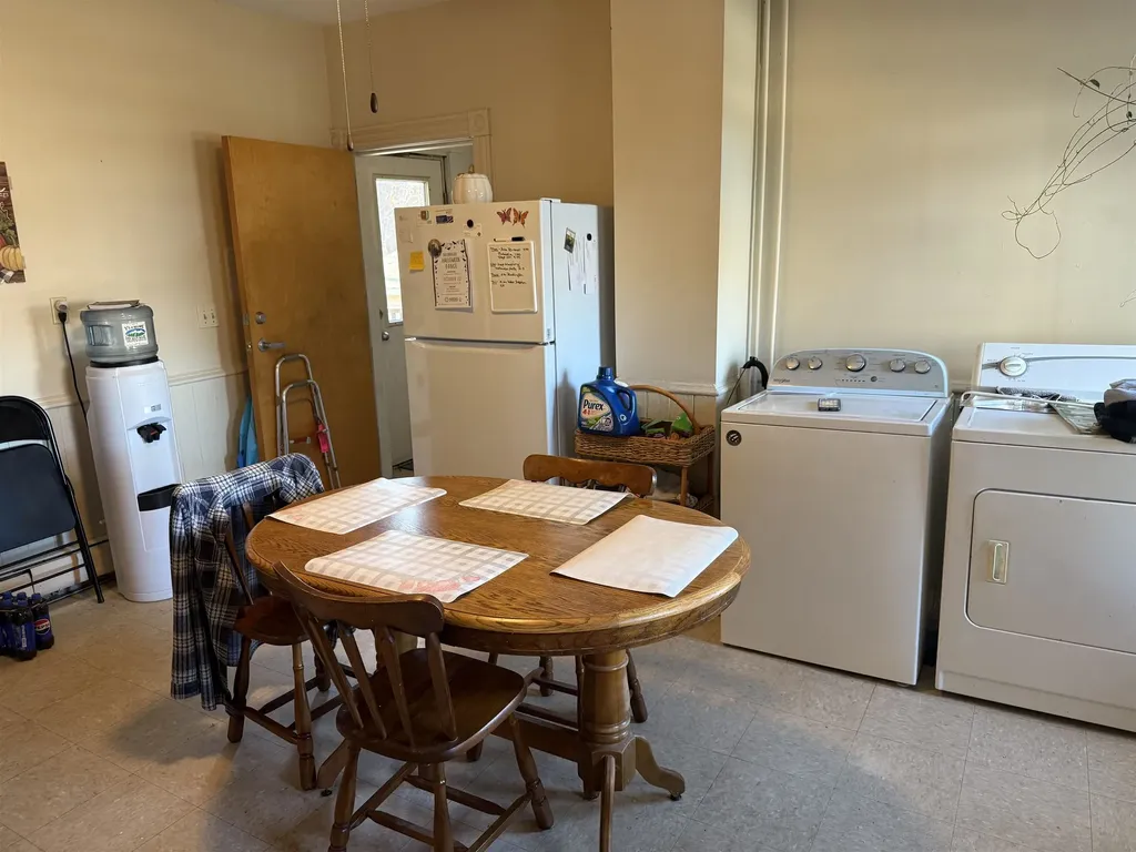 86 Raymond Street Lyndon VT 05851