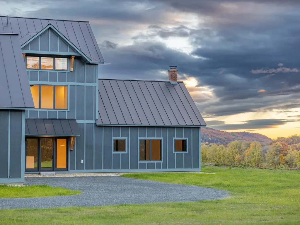 30 Farr Road Chesterfield NH 03466