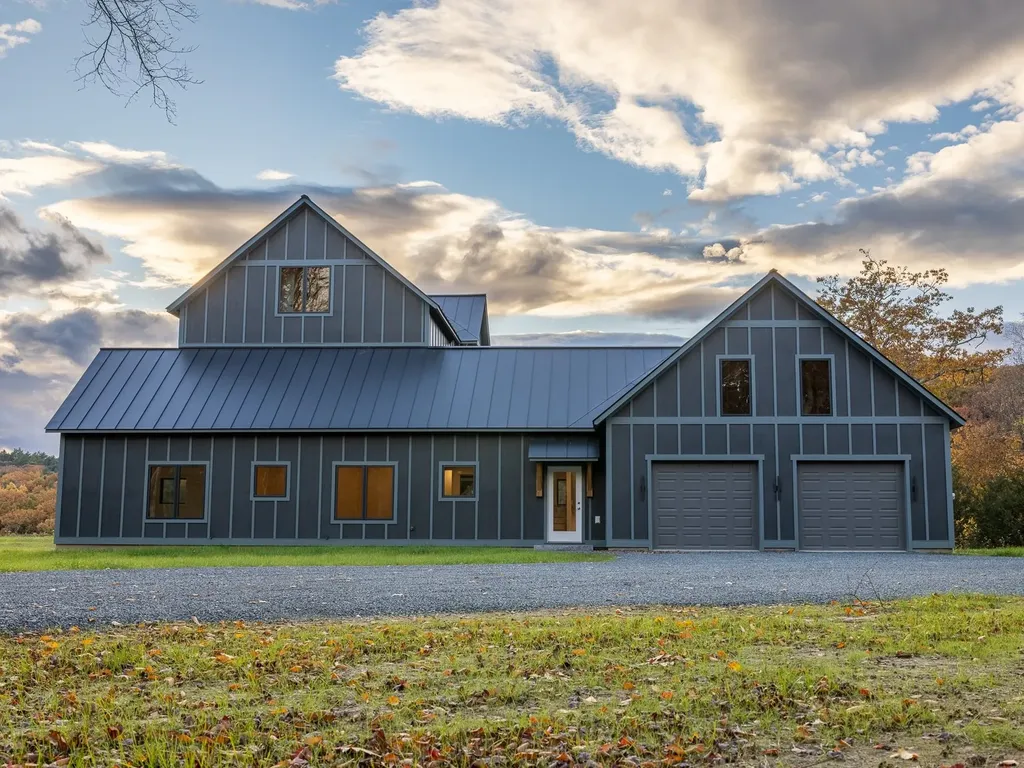 30 Farr Road Chesterfield NH 03466