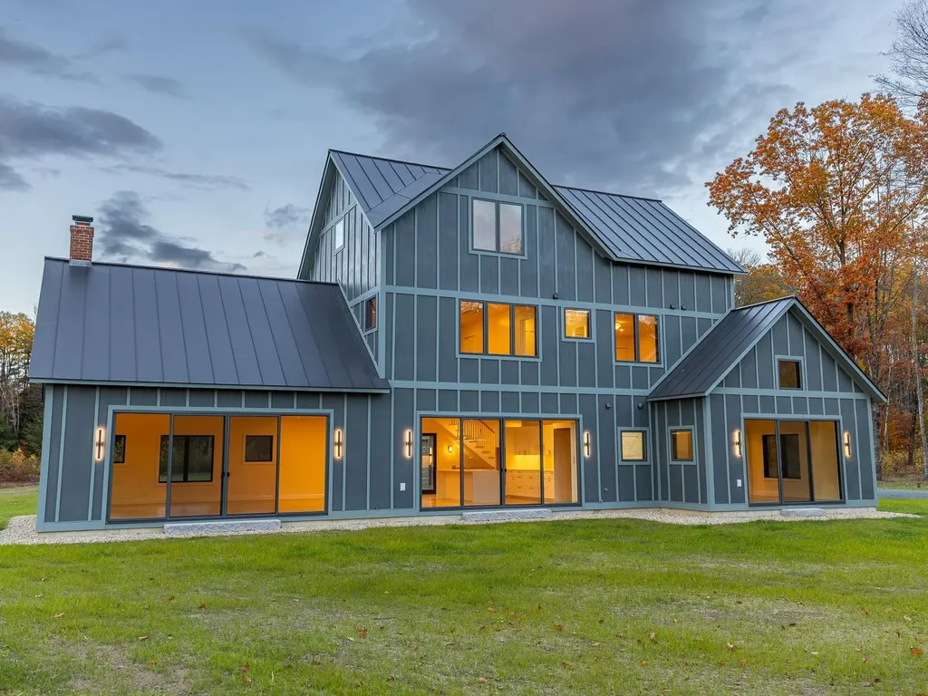 30 Farr Road Chesterfield NH 03466