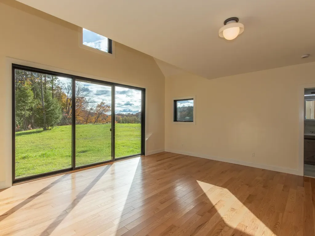 30 Farr Road Chesterfield NH 03466