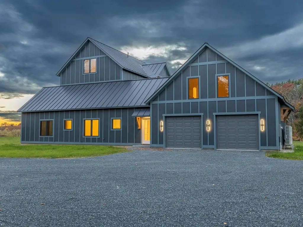 30 Farr Road Chesterfield NH 03466