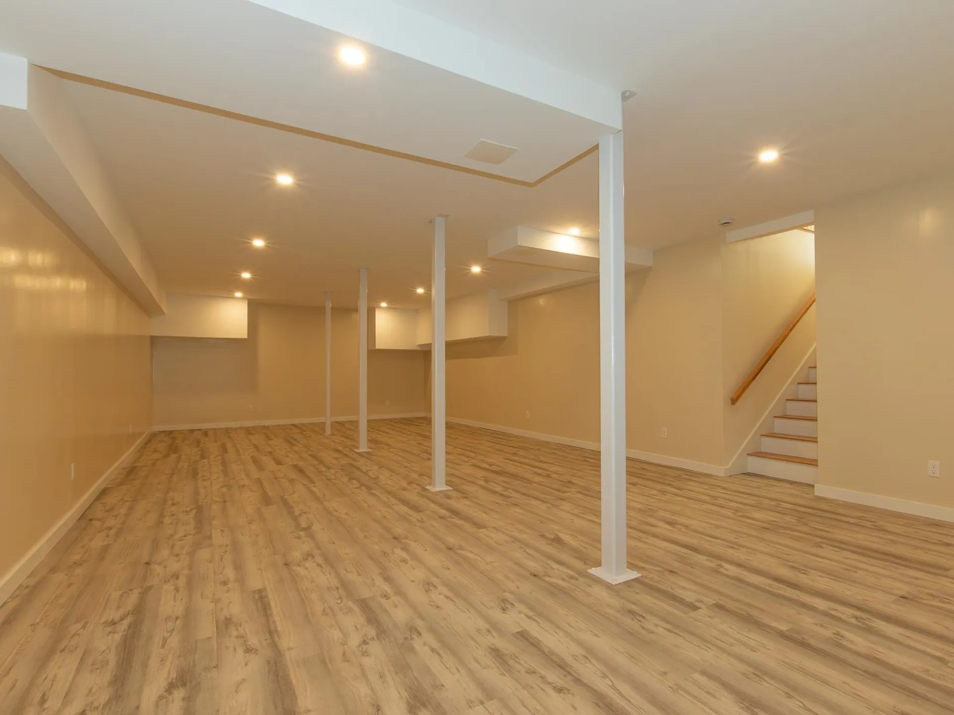 30 Farr Road Chesterfield NH 03466