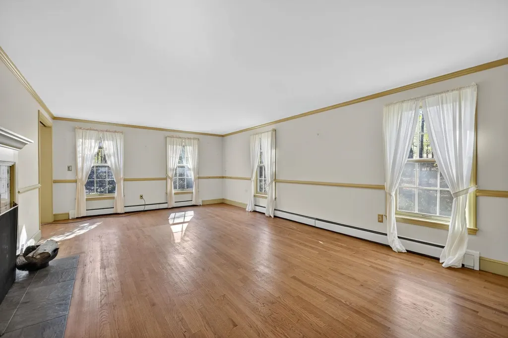 117 Templeton Turnpike Fitzwilliam NH 03447