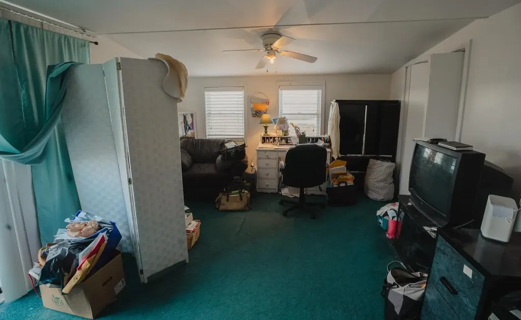 27 Perkins Avenue Hampton NH 03842