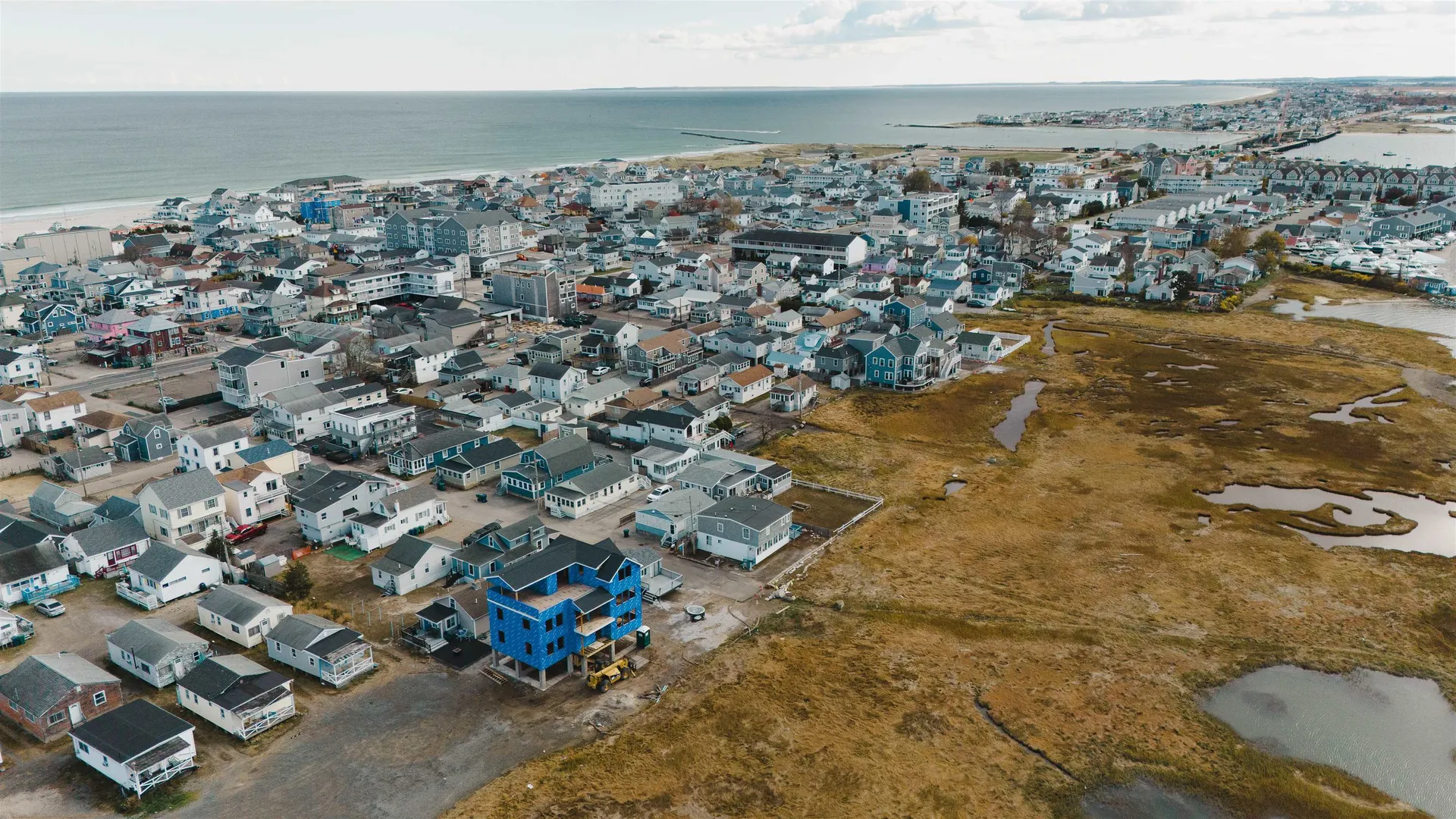 27 Perkins Avenue Hampton NH 03842