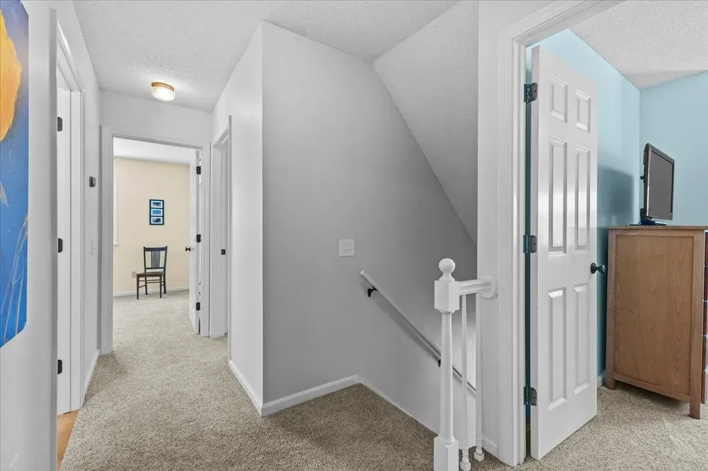 77 Maplewood Drive Shelburne VT 05482