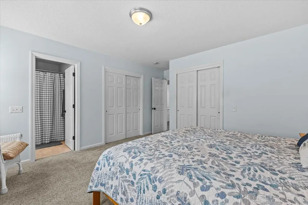 77 Maplewood Drive Shelburne VT 05482