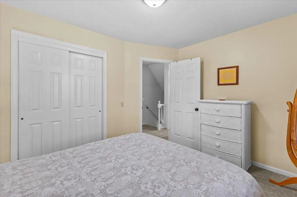 77 Maplewood Drive Shelburne VT 05482