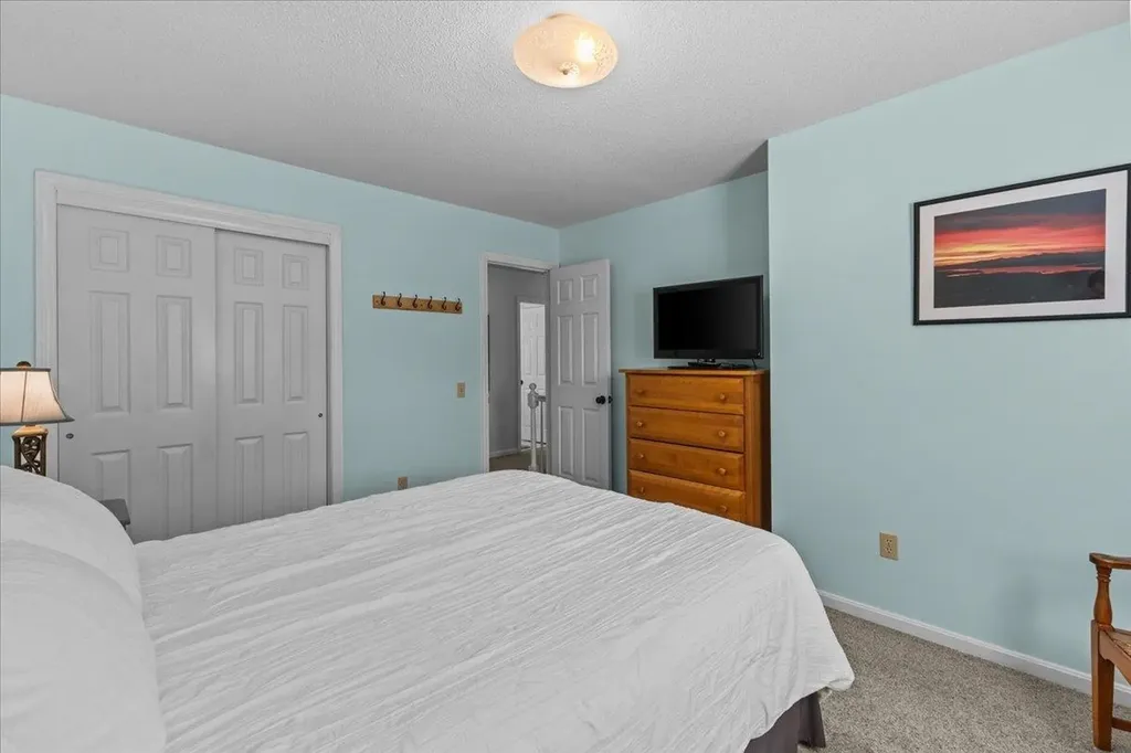 77 Maplewood Drive Shelburne VT 05482