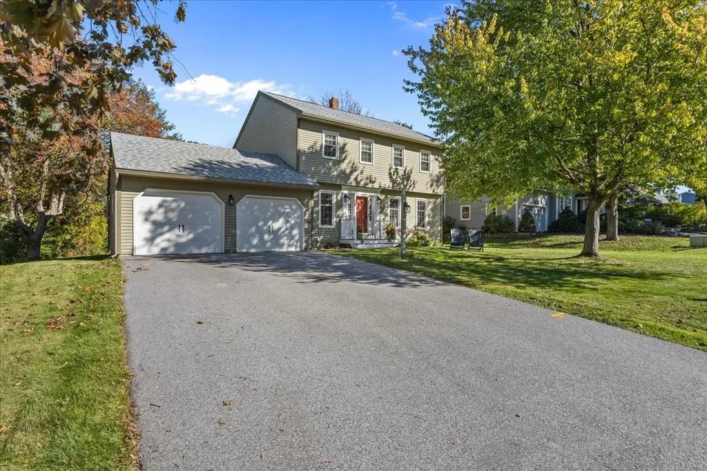 77 Maplewood Drive Shelburne VT 05482