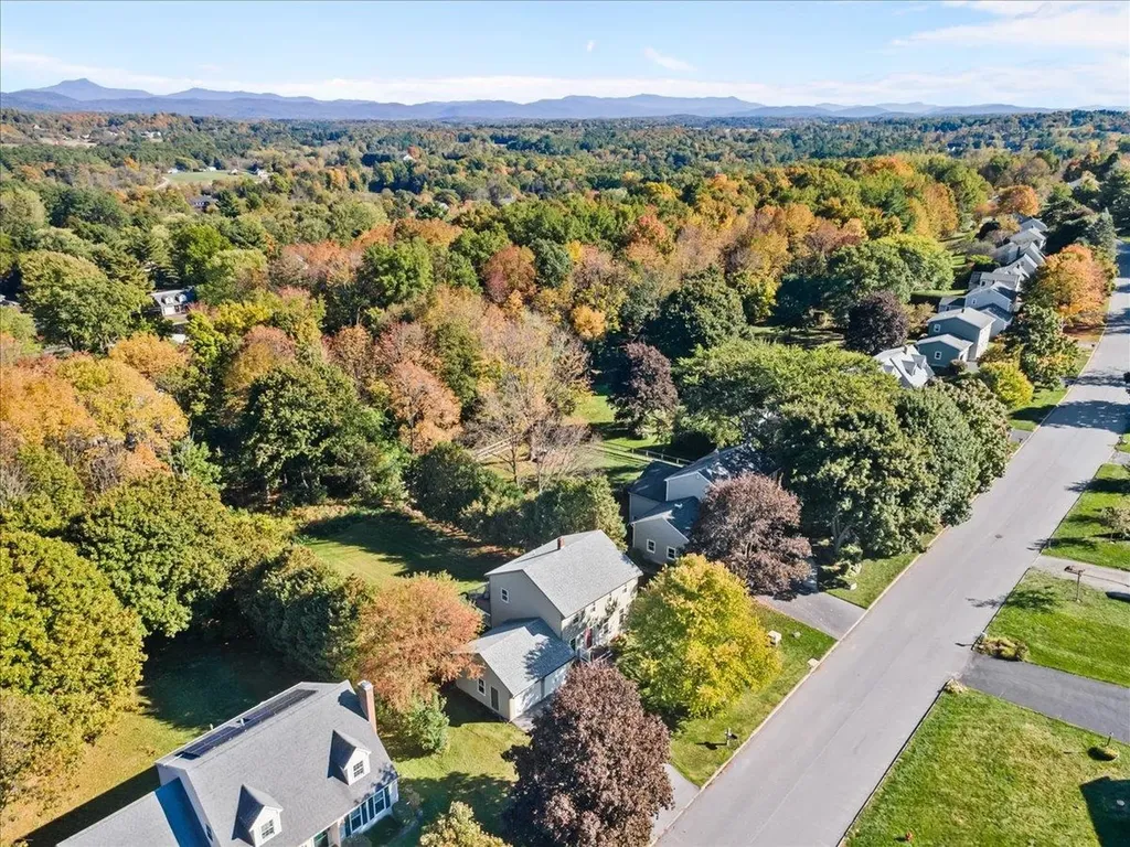 77 Maplewood Drive Shelburne VT 05482