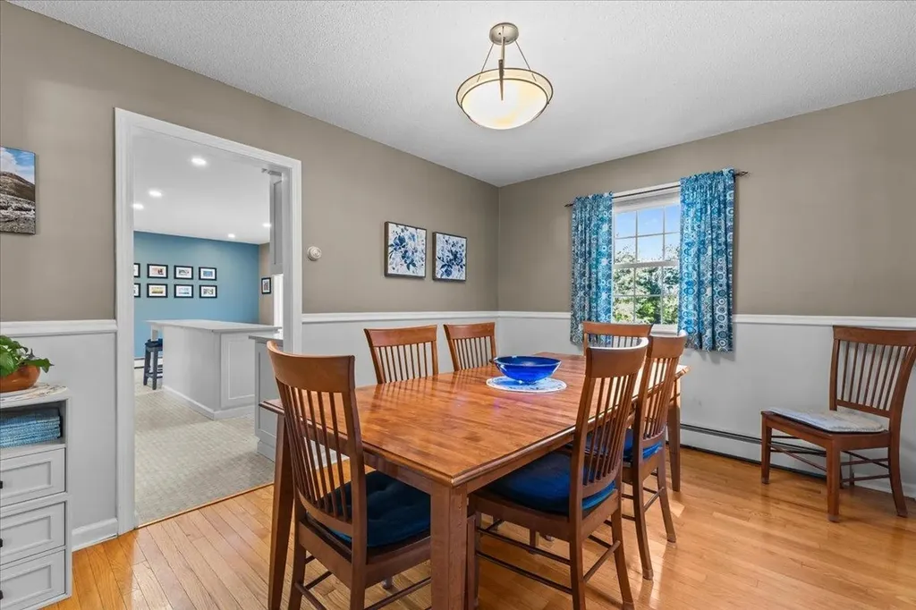 77 Maplewood Drive Shelburne VT 05482