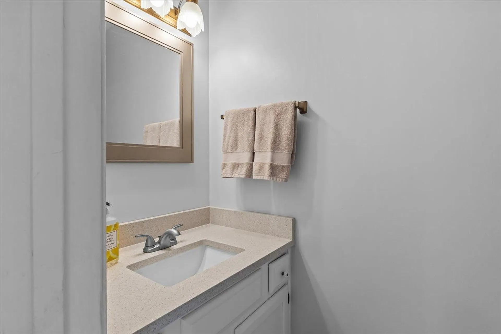 77 Maplewood Drive Shelburne VT 05482