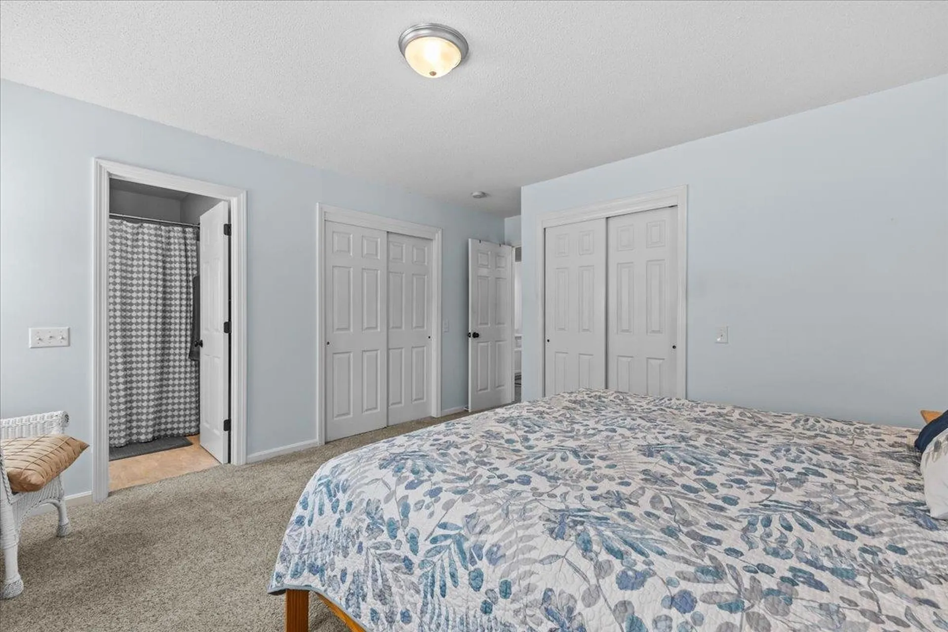 77 Maplewood Drive Shelburne VT 05482