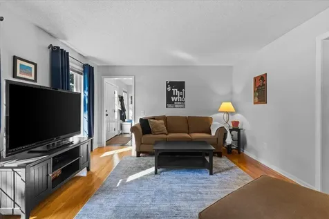 77 Maplewood Drive Shelburne VT 05482