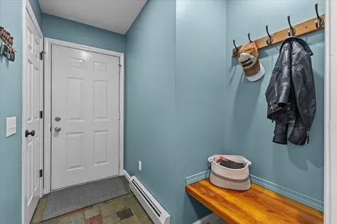 77 Maplewood Drive Shelburne VT 05482