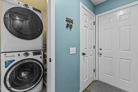 77 Maplewood Drive Shelburne VT 05482