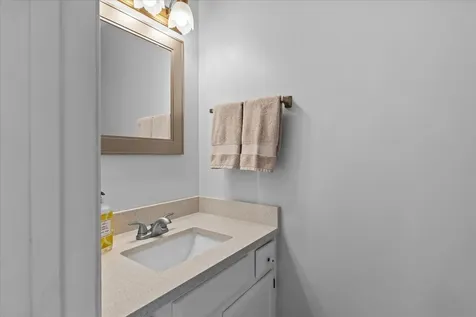 77 Maplewood Drive Shelburne VT 05482