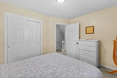 77 Maplewood Drive Shelburne VT 05482