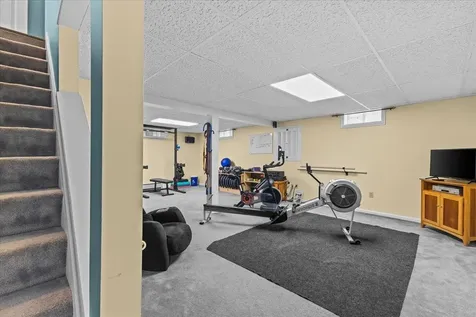 77 Maplewood Drive Shelburne VT 05482