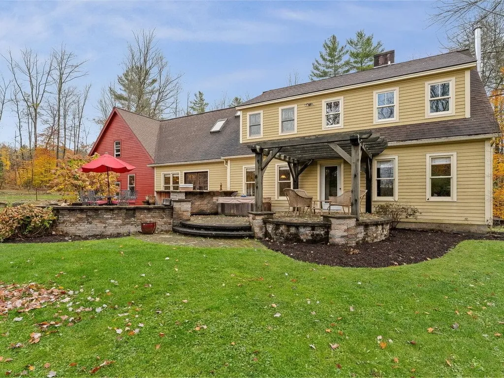 165 Cilley Hill Road Jericho VT 05465