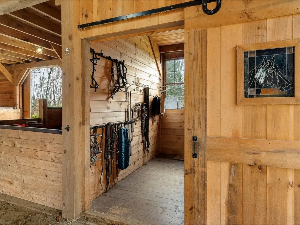 165 Cilley Hill Road Jericho VT 05465