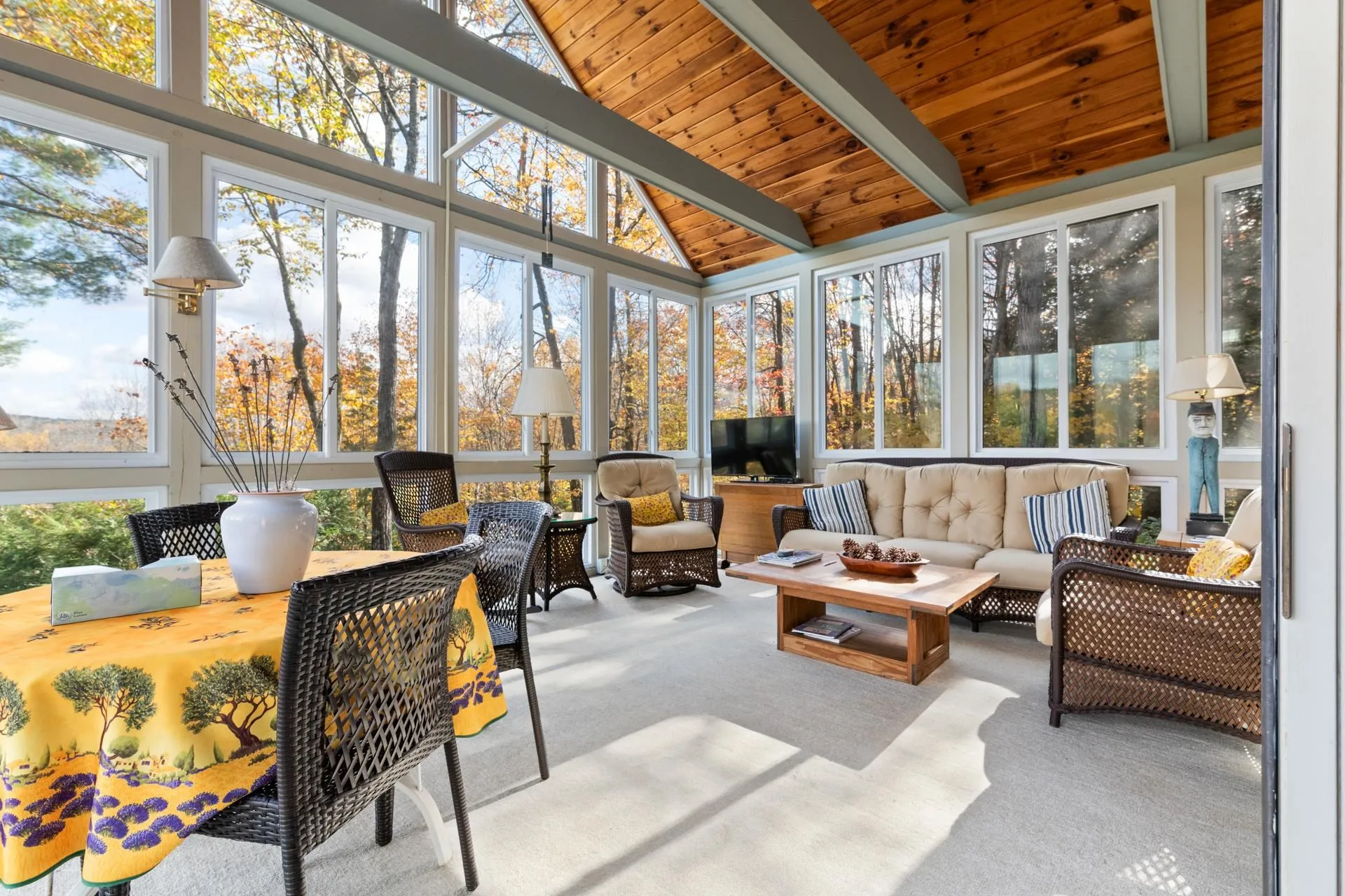 712 Sugarhouse Road New London NH 03257