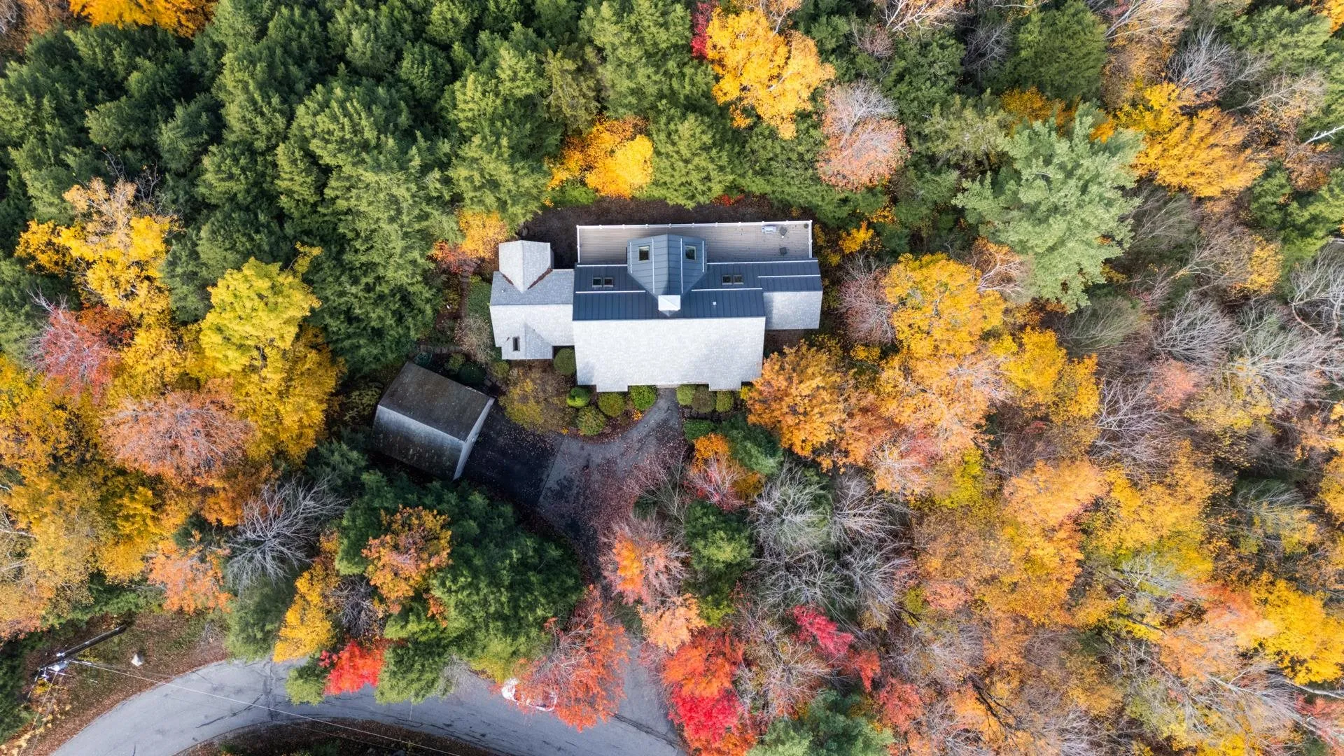 712 Sugarhouse Road New London NH 03257