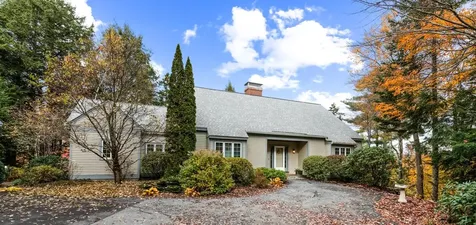 712 Sugarhouse Road New London NH 03257