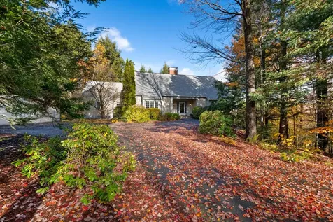 712 Sugarhouse Road New London NH 03257