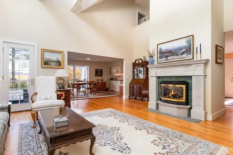 712 Sugarhouse Road New London NH 03257