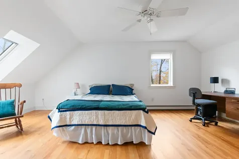 712 Sugarhouse Road New London NH 03257