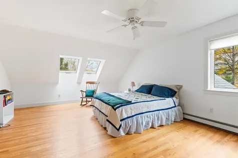 712 Sugarhouse Road New London NH 03257