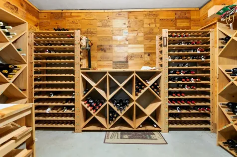 712 Sugarhouse Road New London NH 03257