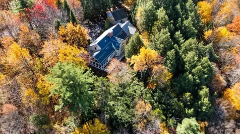 712 Sugarhouse Road New London NH 03257